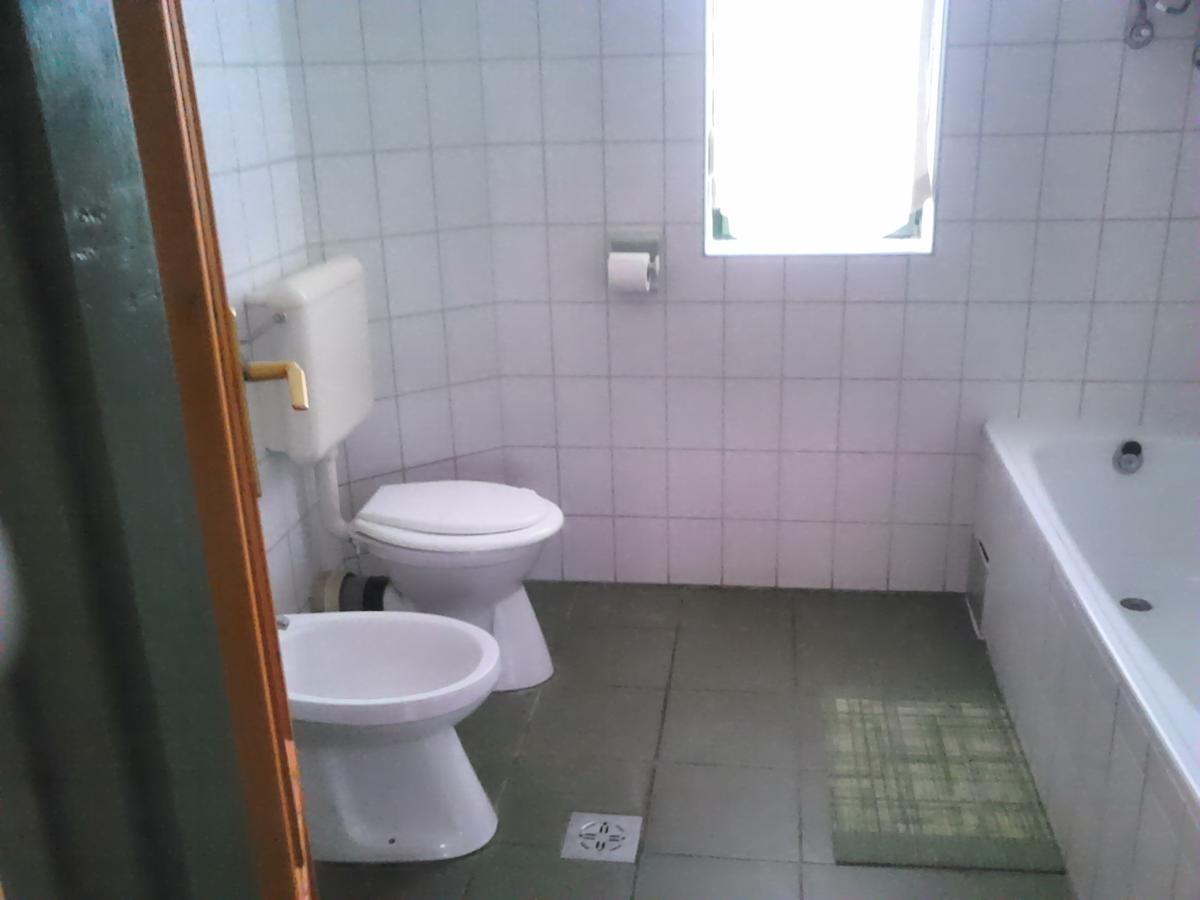 Aquaparti Apartmanok Hajdúszoboszló Eksteriør billede